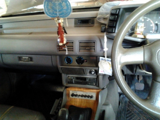 ขาย กระบะแค็ป มังกรทอง ISUZU SPACECAB 2.5 ปี39/96โฉม แป๊ะยิ้ม แท้ วางเครื่อง มังกร4JB1 2.8 (ลงเล่ม) แห้งดีไม่มีไอ แรงจริง ช่วงล่างแน่นคัสซีดี มีตำหนิหลังขวานิดหน่อย ตามรูป สีดีหน้า-หลังเดิม ภายในสวย คอนโซลครบ แอร์ พ.พาวเวอร์ ล้อแม็ก ยางสวย4เส้น 75/235/15