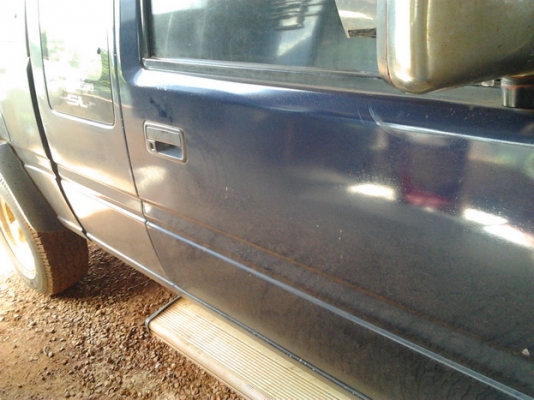 ขาย กระบะแค็ป มังกรทอง ISUZU SPACECAB 2.5 ปี39/96โฉม แป๊ะยิ้ม แท้ วางเครื่อง มังกร4JB1 2.8 (ลงเล่ม) แห้งดีไม่มีไอ แรงจริง ช่วงล่างแน่นคัสซีดี มีตำหนิหลังขวานิดหน่อย ตามรูป สีดีหน้า-หลังเดิม ภายในสวย คอนโซลครบ แอร์ พ.พาวเวอร์ ล้อแม็ก ยางสวย4เส้น 75/235/15