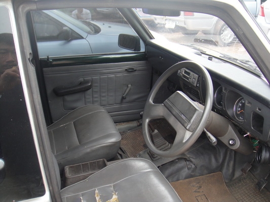 ขายมาสด้า 1300 สีเขียว มีแอร์ ติดแก๊สแล้ว ทะเบียนเต็มพร้อมโอน ขายมาสด้า 1300 สีเขียว มีแอร์ ติดแก๊สแล้ว ทะเบียนเต็มพร้อมโอน