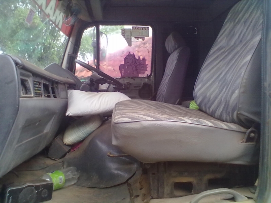 ขายด่วน    HINO 3M สิบล้อ 2 เพลาดั้ม