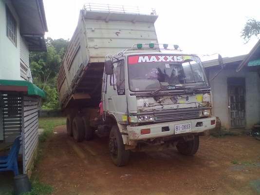 ขายด่วน    HINO 3M สิบล้อ 2 เพลาดั้ม