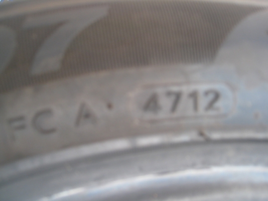 ขายยางใหม่ Aurora radial H107 195/55r15และ205/45r17 (081-3747940)