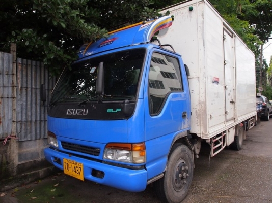 @@__ขายถูก__@@หกล้อตู้แห้ง ISUZU NPR 130 ยาว 5.5เมตร วิ่งส่ง7/11ได้เลยครับ
