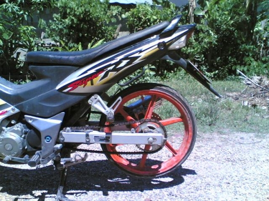 ขาย Honda Sonic ทะเบียนพร้อมโอนกุญแจเล็กเครื่องดีแห้งรถพร้อมใช้งานทะเบียนขาดปี 53 ขาย 11500 บาท