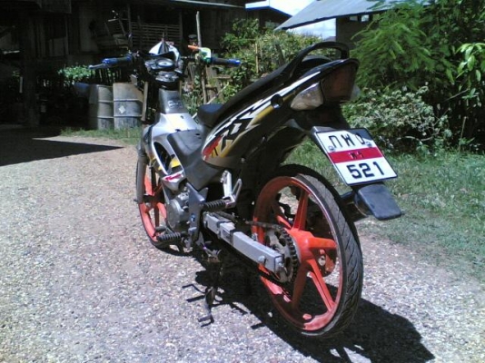 ขาย Honda Sonic ทะเบียนพร้อมโอนกุญแจเล็กเครื่องดีแห้งรถพร้อมใช้งานทะเบียนขาดปี 53 ขาย 11500 บาท