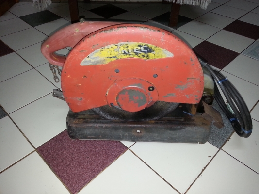 ขายไฟเบอร์ตัดเหล็ก14นิ้วยี่ห้อMaktec by makitaพร้อมใช้งานคับ