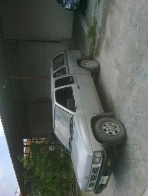 nissan big m 2.5 เพาเวอร แอรเย้น  ปี95