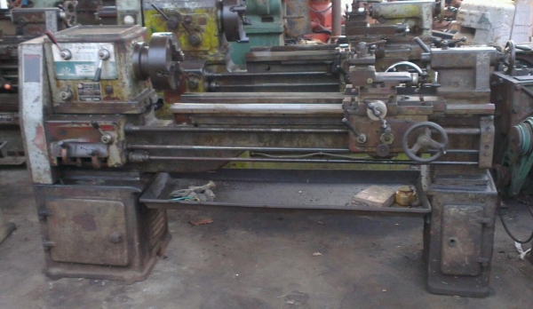 Sell> แท่นกลึง 5 ฟุต 2 เพลา อังกฤษ ครับ เก่าเก็บ แน่นครับ นครปฐม