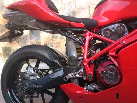 ขาย Ducati 999s ของเเต่งทั้งคัน รถศูนย์ทองหล่อ 485,000