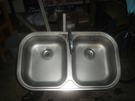 ซิงค์ 2 หลุมลึก        มีครบหมดทุกอย่างแล้ว     ติดตั้งใช้ได้เลย