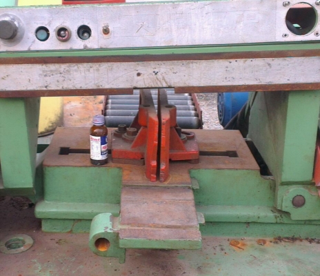 Sell> เลื่อยสายพาน จับชิ้นงานได้ 300 mm ครับ ญี่ปุ่นแท้ๆครับ SUGIMOTO (ราคาถูก)