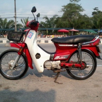 ฮอนด้าดรีม 100 cc เครื่องดี สตาทติดง่าย ภาษีไม่ขาด ชุดโอนครบ