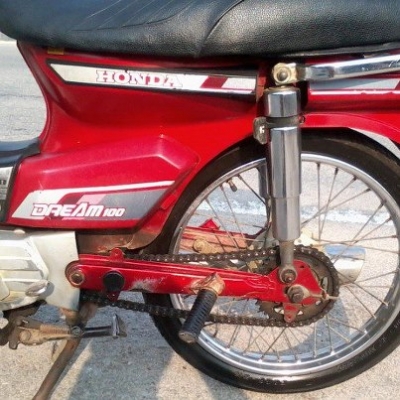ฮอนด้าดรีม 100 cc เครื่องดี สตาทติดง่าย ภาษีไม่ขาด ชุดโอนครบ
