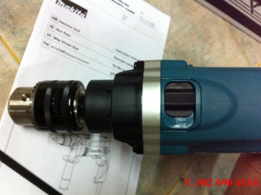 สว่านกระแทก มากีตาร์ Makita Hammer Drill รุ่น HP1630 (สามารถปรับขวา-ซ้ายได้)