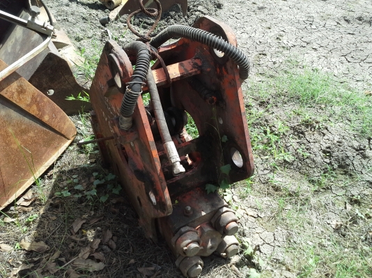 ขายด่วนหัวกระแทก  NPK  เก่าญี่ปุ่นยังไม่เคยใช้งานในไทย   สภาพดี  ใส่รถ  120  จ้า