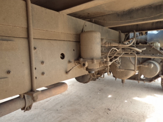 ขายรถ6ล้ออีซูซุร็อก 175แรง เบรกทิฟฟี เพาเวอร์ ยาง8.25