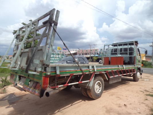 ขายรถ6ล้ออีซูซุร็อก 175แรง เบรกทิฟฟี เพาเวอร์ ยาง8.25