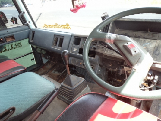 ขายรถ6ล้ออีซูซุร็อก 175แรง เบรกทิฟฟี เพาเวอร์ ยาง8.25