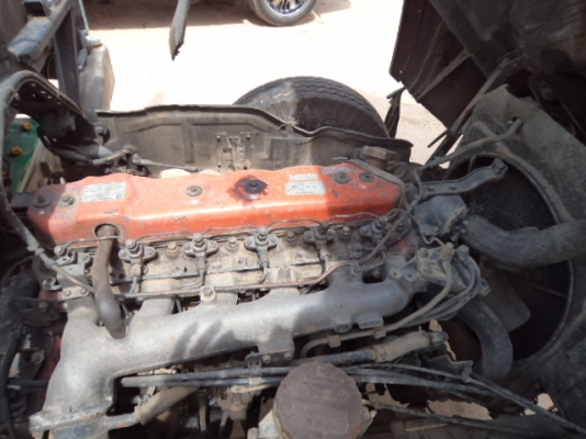 ขายรถ6ล้ออีซูซุร็อก 175แรง เบรกทิฟฟี เพาเวอร์ ยาง8.25