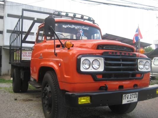 ขาย6ล้อหัวยาว นิสสันUD3