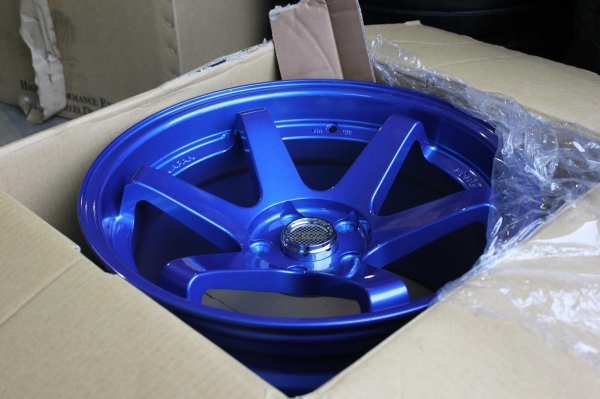 TE37 ไหม่ล่าสุด สีเดิมจากโรงงาน ขอบ18 F9.5 R10.5 ET25/30  ราคาพิเศษ 2xxxx