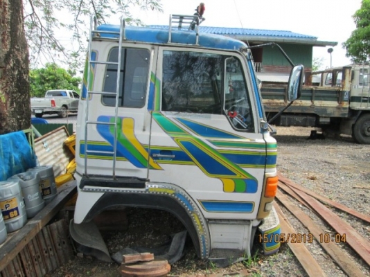 หัวเก๋ง 10 ล้อ HINO