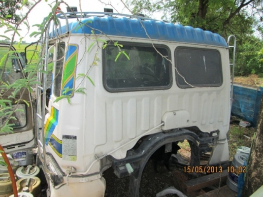 หัวเก๋ง 10 ล้อ HINO