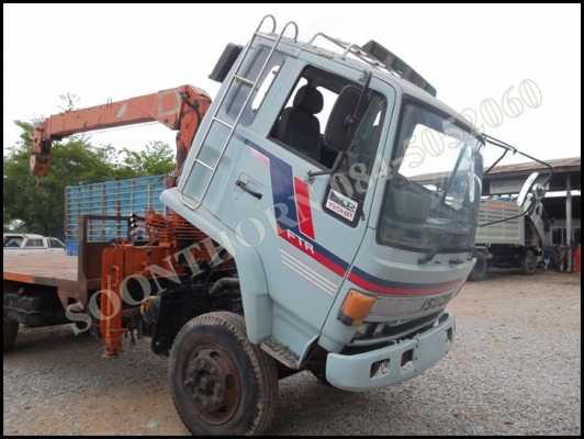 ขายด่วน รถบรรทุก 6 ล้อ ISUZU ROCKY 145 แรง พร้อมเครน 3 ตัน 3 ปลอก รถพร้อมใช้งาน ราคาสุดคุ้ม