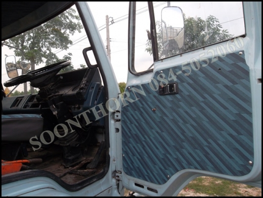 ขายด่วน รถบรรทุก 6 ล้อ ISUZU ROCKY 145 แรง พร้อมเครน 3 ตัน 3 ปลอก รถพร้อมใช้งาน ราคาสุดคุ้ม