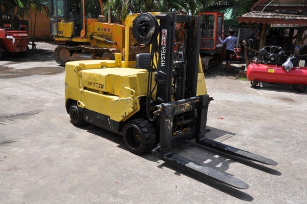 ขายFOTKLIFT HYSTER S60XLเสาฟลูฟรี้ งาสไลด์2.7ตันดีเซล  สภาพสวยเดิมจากญี่ปุ่นยังไม่เคยใช้งานในไทย ขายถูก145,000เท่านั้น!!