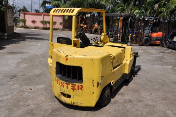 ขายFOTKLIFT HYSTER S60XLเสาฟลูฟรี้ งาสไลด์2.7ตันดีเซล  สภาพสวยเดิมจากญี่ปุ่นยังไม่เคยใช้งานในไทย ขายถูก145,000เท่านั้น!!