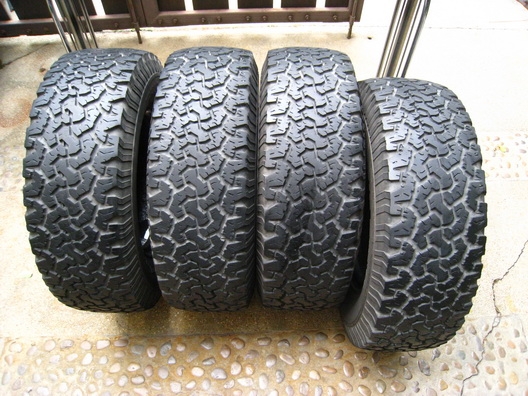 ยาง BF Goodrich All-Terrian 265/75/16