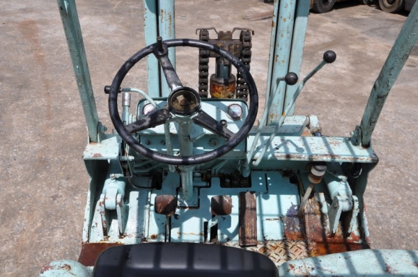 ขาย FORKLIFT MITSUBISHI FD20เครื่องดีเซล ยก2ตัน สภาพเดิมๆจากญี่ปุ่น 95,000เท่านั้น!!