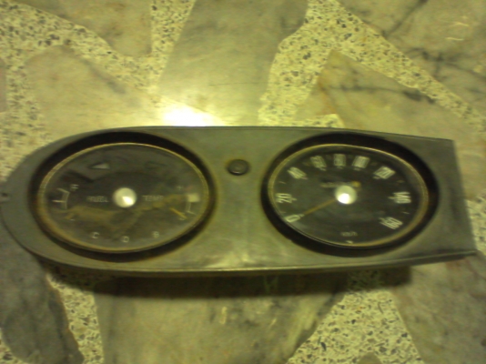 แยกอะไหล่หัว isuzu faster KB20