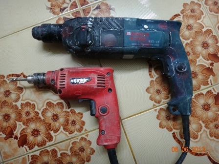 สว่านไฟฟ้าMaktec MT51,สว่านโรตารี่3ระบบ สองตัวถูกๆ