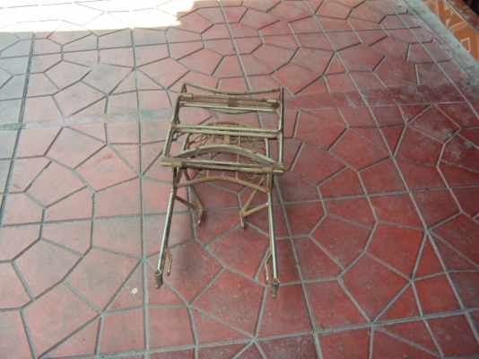 ขายตะแกงk125สภาพดี2ชั้นติดต่อสรกฤช081-8478107