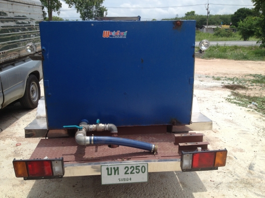 ขายรถ มิตซูบิชิไซโคลน บรรทุกน้ำ