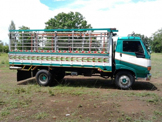 HINO FB 117 HP WO4D กระบะคอกเหล็กความยาว 5 เมตร เครื่องแน่นแรงดี ภายในเก๋งคอนโซลสวยครบพร้อม พวงมาลัยเพาเวอร์ ช่วงล่างคัชซีสวยไม่มีดาม เฟืองท้ายใหญ่ติด F ครบพร้อม ยาง 8.25 ขอบ 16 สภาพดี เอกสารทะเบียนภาษีครบพร้อมโอน ราคาต่อรองได้ครับ HINO FB 117 HP WO4D กระบะคอกเหล็กความยาว 5 เมตร เครื่องแน่นแรงดี ภายในเก๋งคอนโซลสวยครบพร้อม พวงมาลัยเพาเวอร์ ช่วงล่างคัชซีสวยไม่มีดาม เฟืองท้ายใหญ่ติด F ครบพร้อม ยาง 8.25 ขอบ 16 สภาพดี เอกสารทะเบียนภาษีครบพร้อมโอน ราคาต่อรองได้ครับ