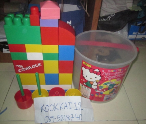 รถผลักเดิน TOMY POOH / เก้าอี้นั่งกินข้าวเด็ก / ตัวต่อเสริมพัฒนาการ