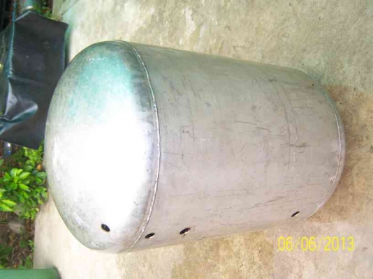 ถังพักนํ้าใบใหญ่