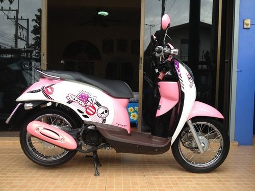 HONDA SCOOPY Iสวยแกะกล่องสภาพป้ายแดงวิ่งน้อยประกันศูนย์พร้อมมีเล่มพร้อมโอน