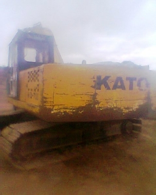 ขายด่วน..รถขุด KATO HD700 V2 หมายเลขรถ 71016 แรงขุดดี ทำงานไว ประหยัดน้ำมัน แอร์ไม่มี เอกสารใบซื้อ ขาย.