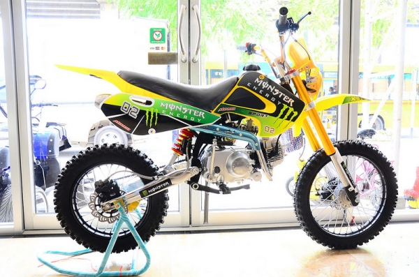 จำนวนจำกัด โปรโมชั่น  ลดราคา วิบาก  LP RACING ทรง เครื่อง LONCIN 125cc  มีเครื่อง 110-125