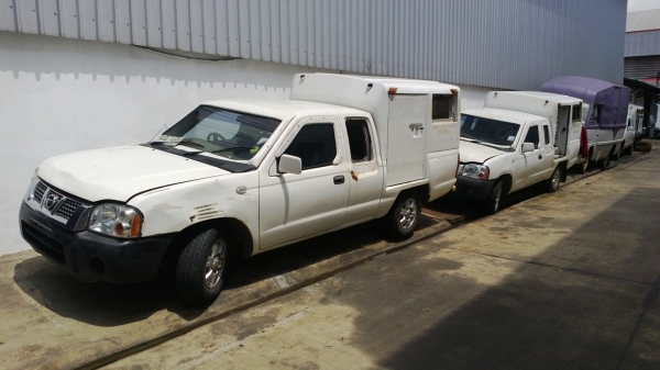 ขายรถกระบะ รถบัส รถยกตู้