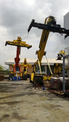 ขายรถกระบะ รถบัส รถยกตู้