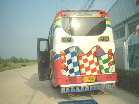 ขายรถบัส10เมตรด่วนๆใครวางมัดจำก่อนเอาไปเลยครับลดให้สุดๆ250000