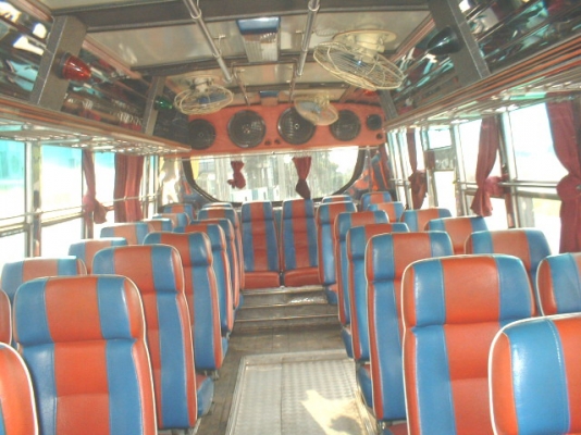 ขายรถบัส10เมตรด่วนๆใครวางมัดจำก่อนเอาไปเลยครับลดให้สุดๆ250000