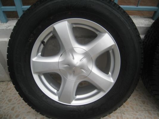 ขายล้อแม็กป้ายแดง  All New Isuzu d-max 17"x7" et33 6รู139 +ยางปี 1313 (081-3747940)