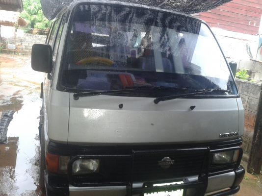 ขายรถตู้ NISSUN URVAN ปี 1993 เครื่องดี แอร์เย็น รถสวยใช้งาน พร้อมโอน พร้อมใช้งาน....