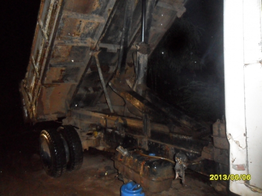 ขายรถดั้มหกล้อมิตซูราคาถูก